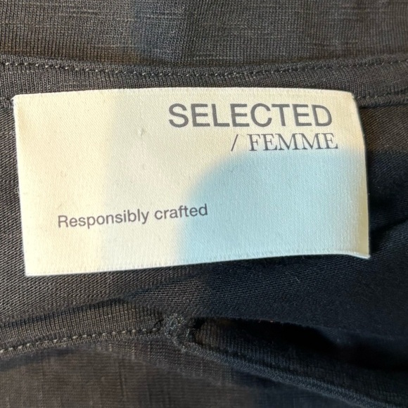 Selected Femme Midi Dress - Picture 3 of 7